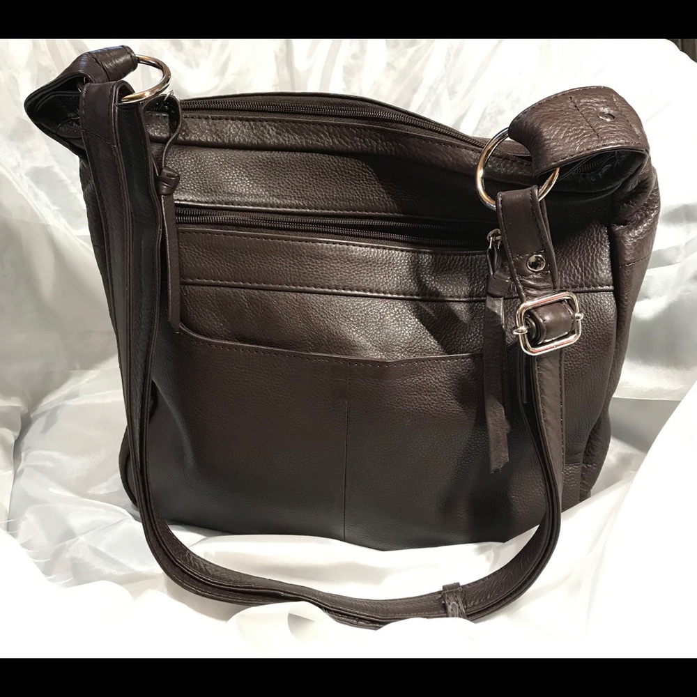 Women’s shoulder bag